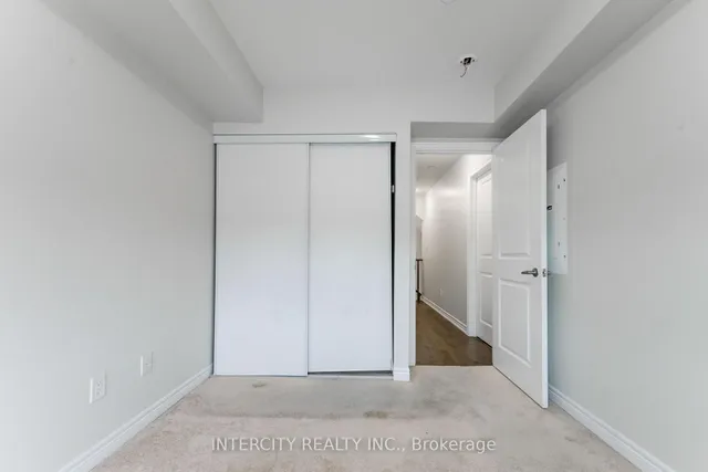 Additional image 13 of 2205 LILLYKIN St Unit 4