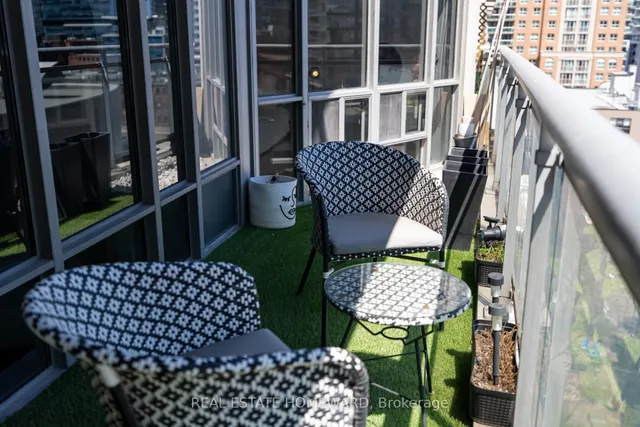 Additional image 26 of 255 Richmond St Unit 1004