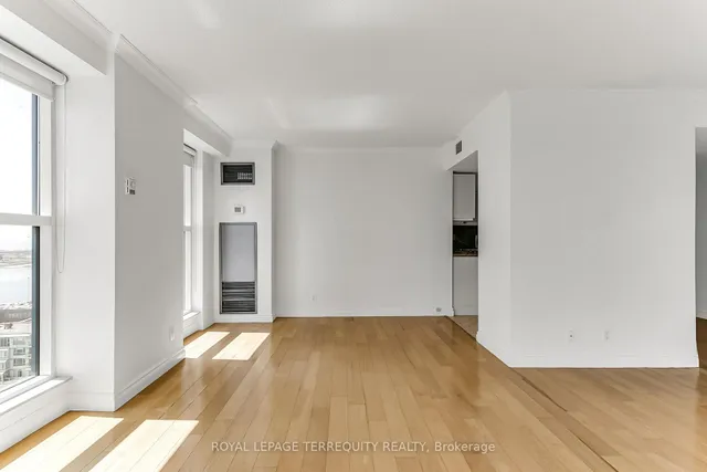 Additional image 14 of 77 Harbour Sq Unit 2707