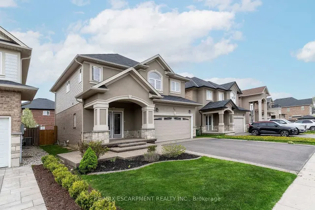 Additional image 28 of 24 Dunvegan Pl