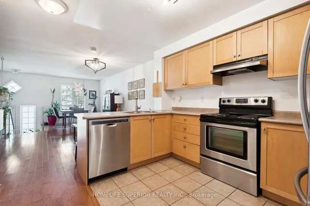 Additional image 21 of 122 Strachan Ave Unit 1