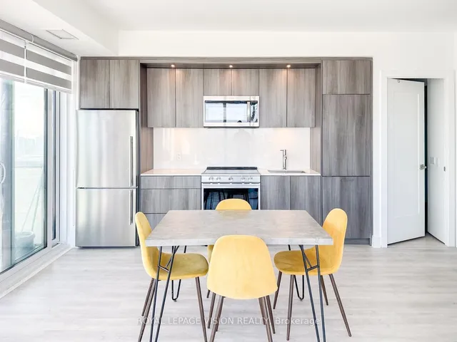 Additional image 17 of 30 Inn on the park Dr Unit 2404