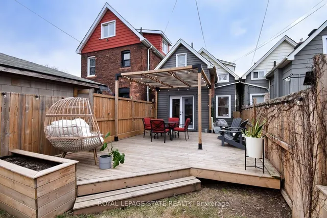 Additional image 21 of 61 Chestnut Ave