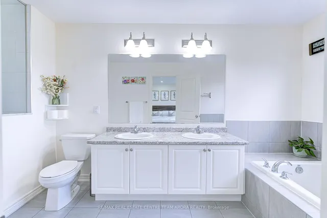 Additional image 20 of 80 Finegan Circ