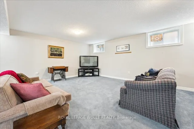 Additional image 29 of 504 Country Clair Pl