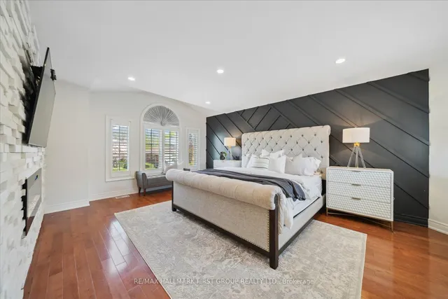 Additional image 20 of 60 Brenda Cres