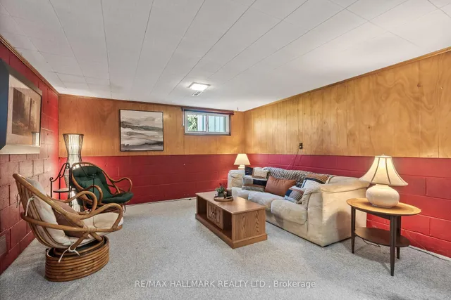 Additional image 20 of 27 Oakley Blvd