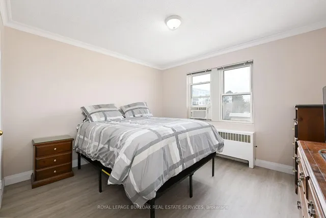 Additional image 18 of 2418 New St Unit 11