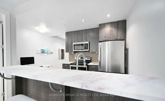 Additional image 7 of 150 Main St Unit 715