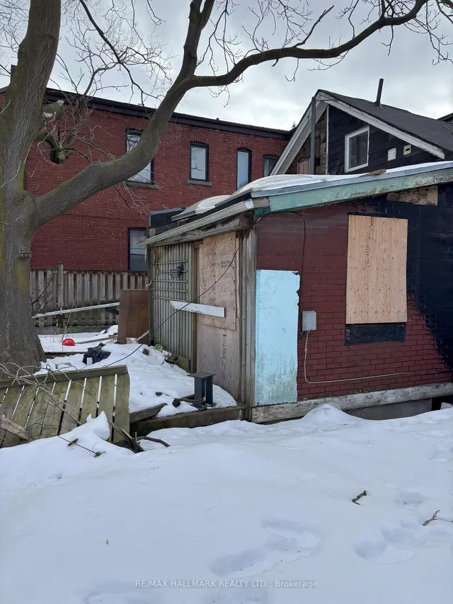 Additional image 3 of 227 River St