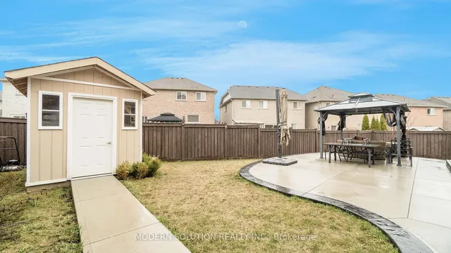 Additional image 23 of 31 Silver Willow Tr