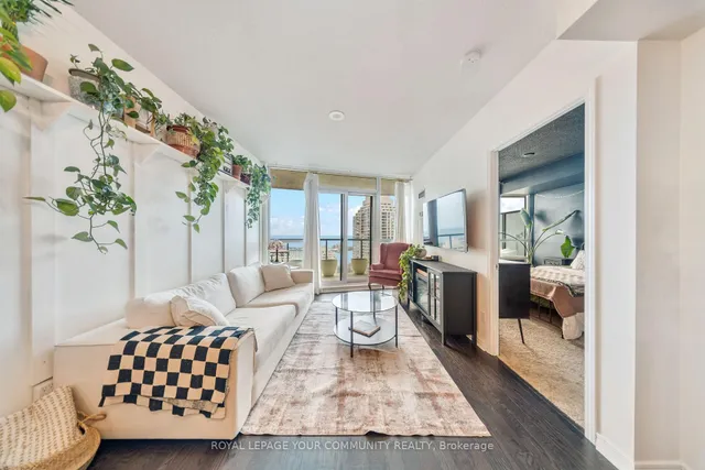 Additional image 25 of 15 Legion Rd Unit 2101