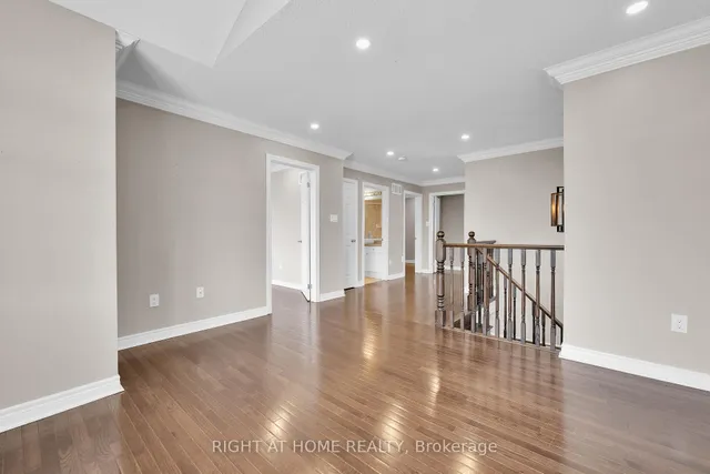 Additional image 27 of 1445 Laurier Ave