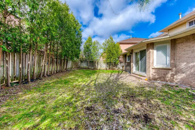 Additional image 38 of 102 Sunforest Dr