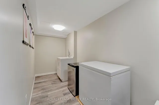 Additional image 26 of 46 Shuh Ave