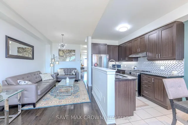 Additional image 11 of 194 Sky Harbour Dr