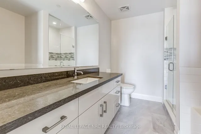 Additional image 20 of 2025 Maria St Unit 604