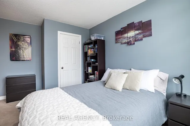 Additional image 28 of 4679 Webb St