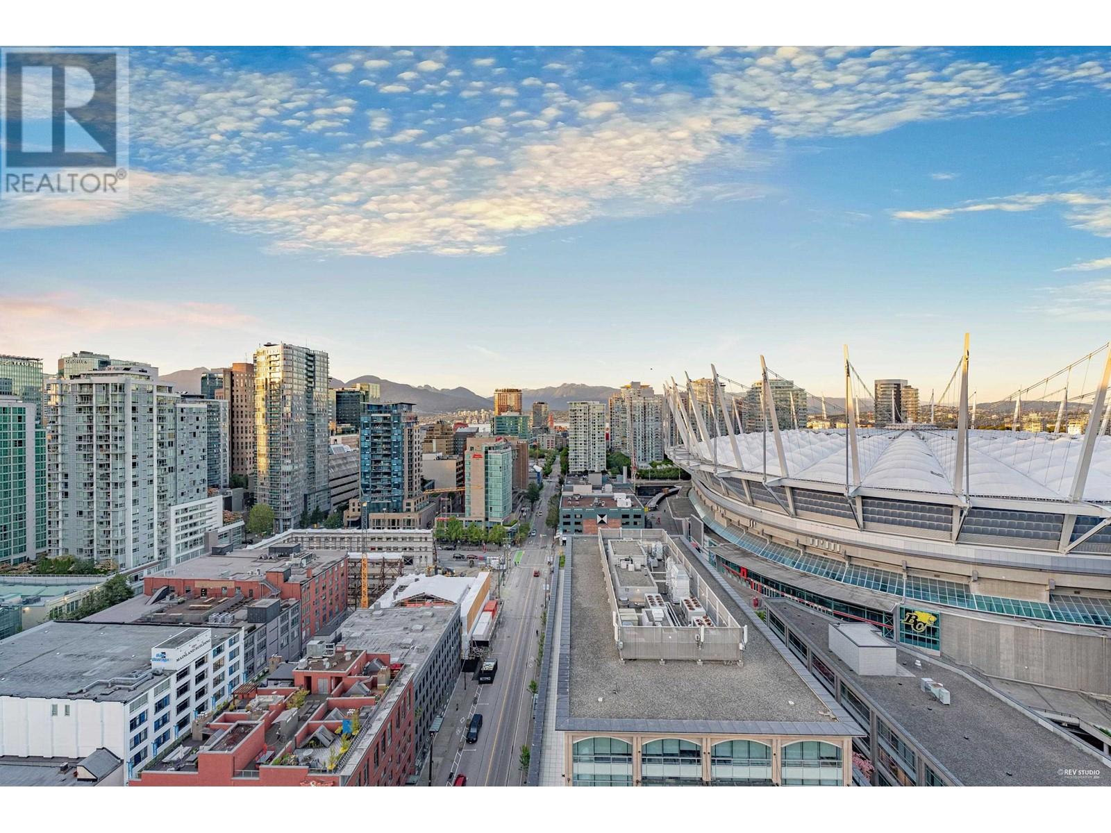2908 928 BEATTY STREET|Vancouver, British Columbia V6Z3G6