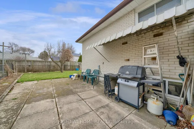 Additional image 35 of 16 Pendle Hill Crt