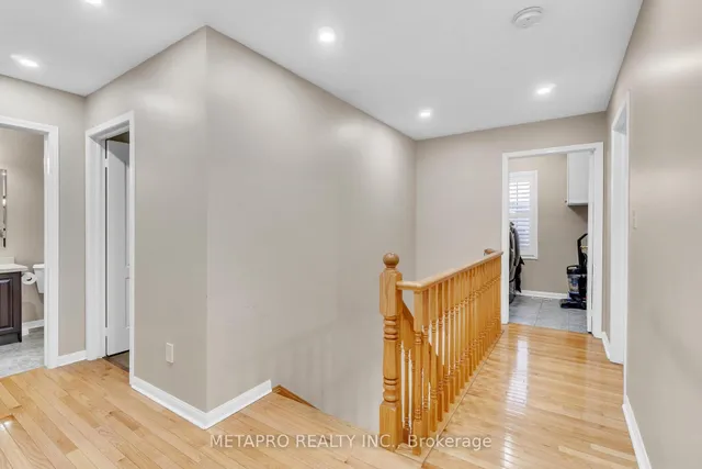 Additional image 21 of 19 Firwood Cres