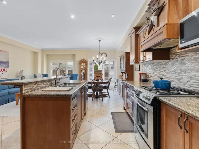 Additional image 17 of 93 Forest Valley Cres