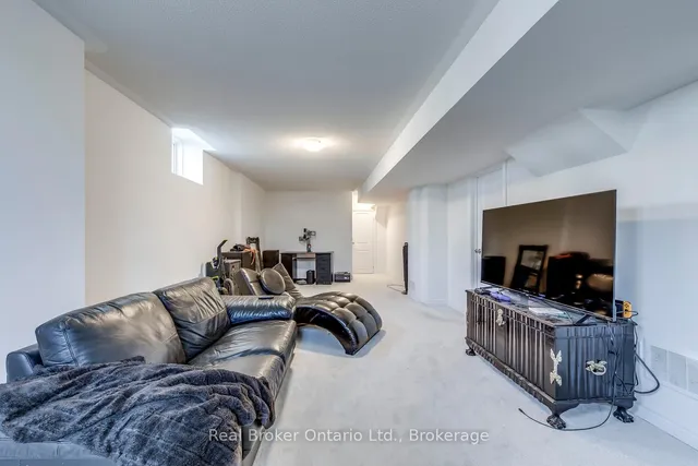 Additional image 17 of 3131 Goodyear Rd