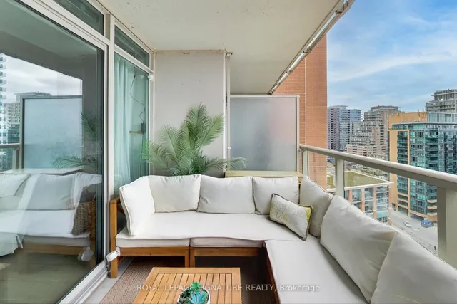 Additional image 18 of 125 Western Battery Rd Unit 1509