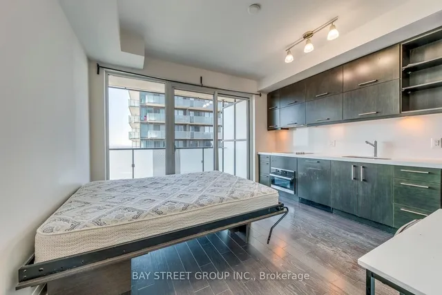 Additional image 8 of 1080 Bay St Unit 2707