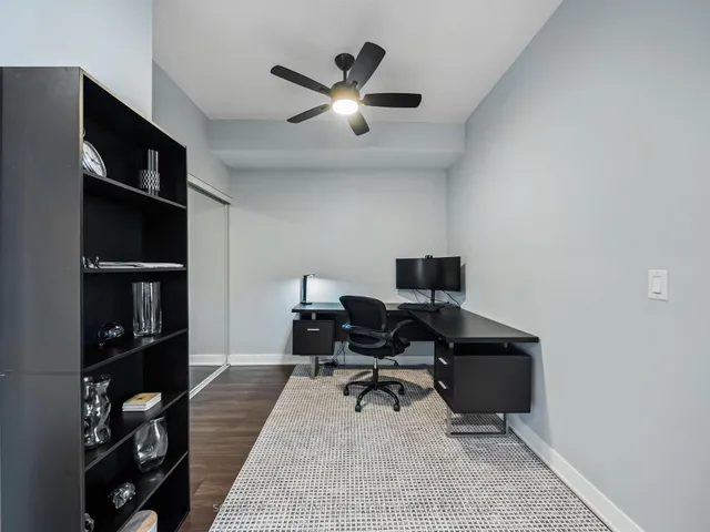 Additional image 9 of 169 Fort York Blvd Unit 630