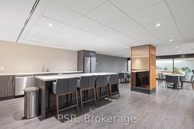 Additional image 23 of 30 Wellington St Unit 1103