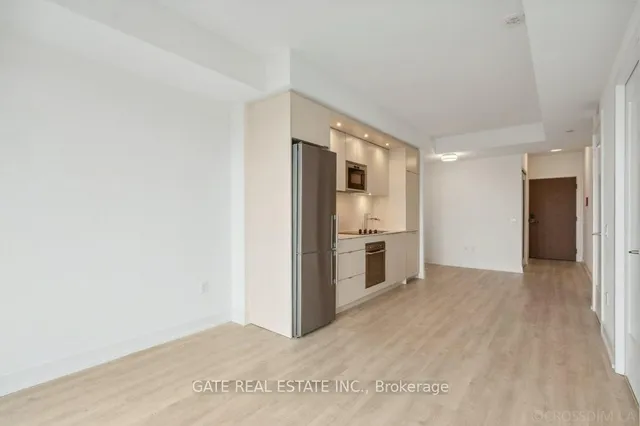 Additional image 5 of 20 In on the Park Dr Unit 1730