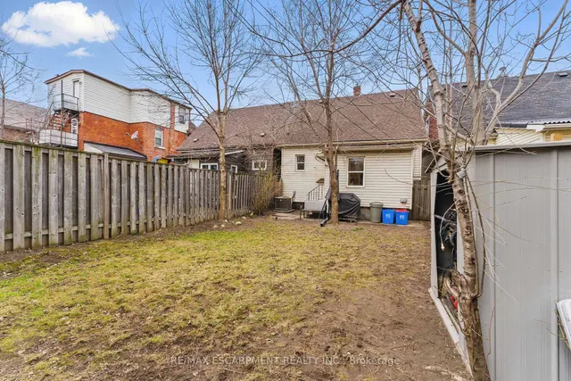 Additional image 30 of 50 HARVEY St