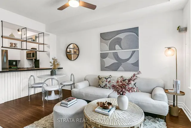 70 Alexander St Unit 208