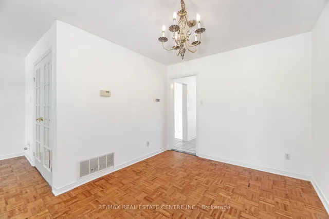 Additional image 14 of 122 Moregate Cres