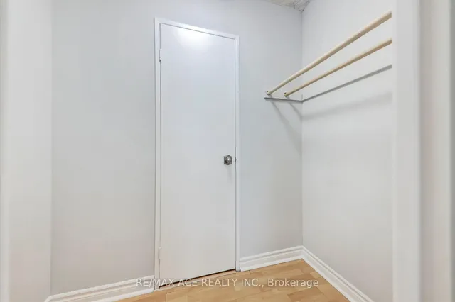 Additional image 30 of 1250 Bridletowne Circ Unit 1204