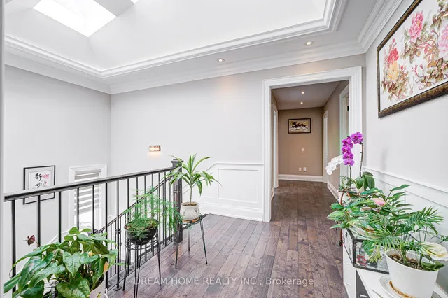 Additional image 23 of 22 Leona Dr