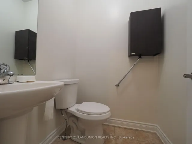 Additional image 24 of 35 Goldthread Terr