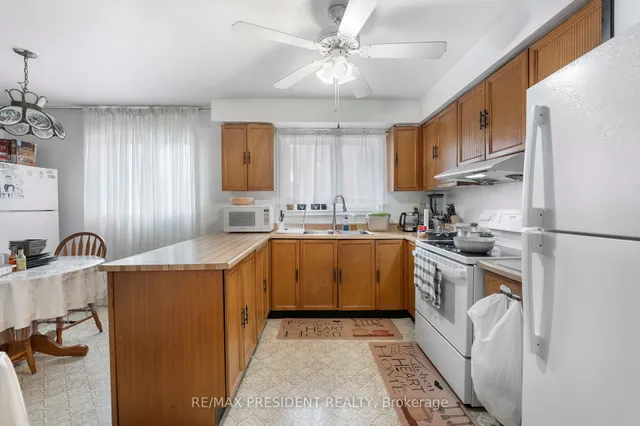 Additional image 26 of 3952 Longo Circ