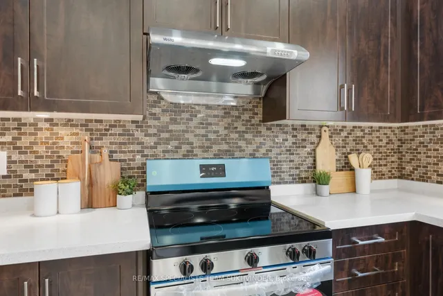 Additional image 21 of 407 Savoline Blvd