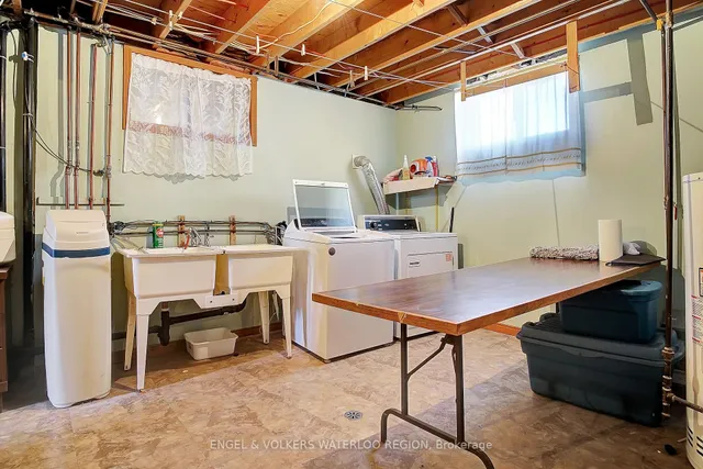 Additional image 39 of 137 Wimbleton Cres