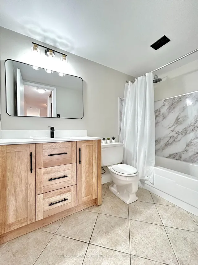 Additional image 4 of 75 QUEEN St Unit 603