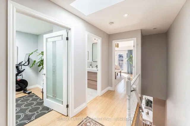 Additional image 20 of 33 Seneca Ave