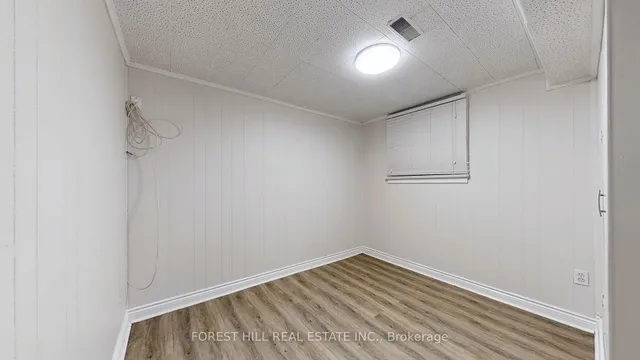 Additional image 37 of 40 Fourteenth St