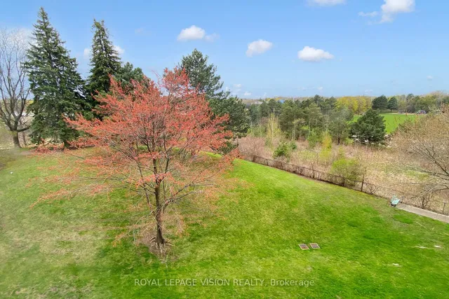 Additional image 33 of 20 Dean Park Unit 401