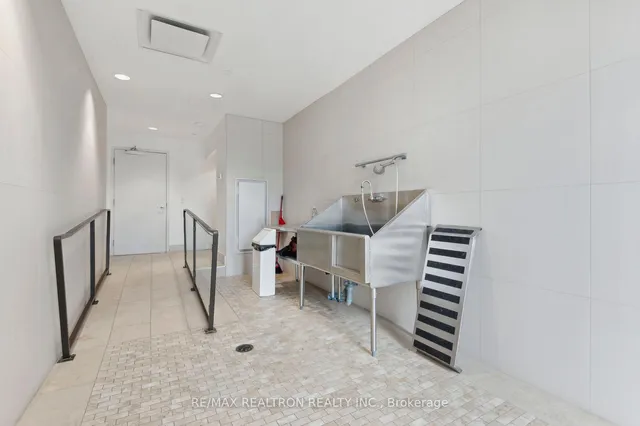 Additional image 28 of 3091 Dufferin St Unit 731