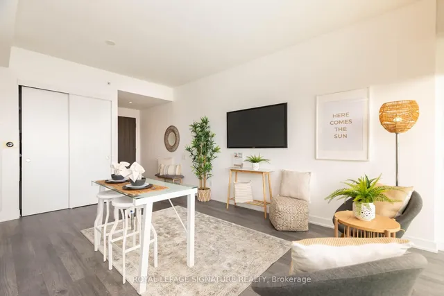 Additional image 4 of 185 Roehampton Ave Unit 2805