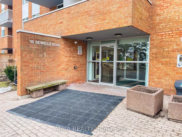 Additional image 3 of 15 Sewells Rd Unit PH3