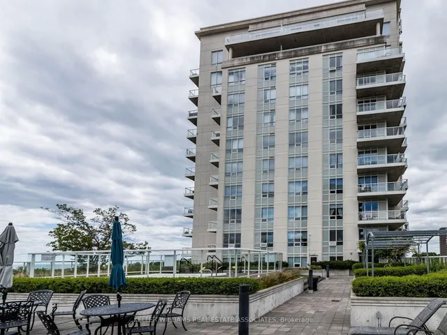 Additional image 37 of 3865 Lake Shore Blvd Unit 401