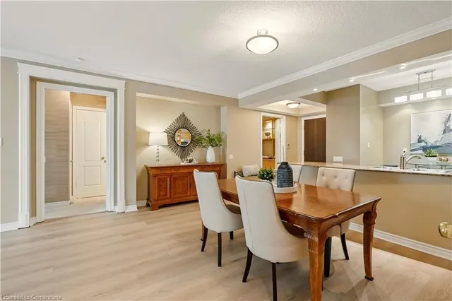 Additional image 19 of 18 William Carson Cres Unit 111